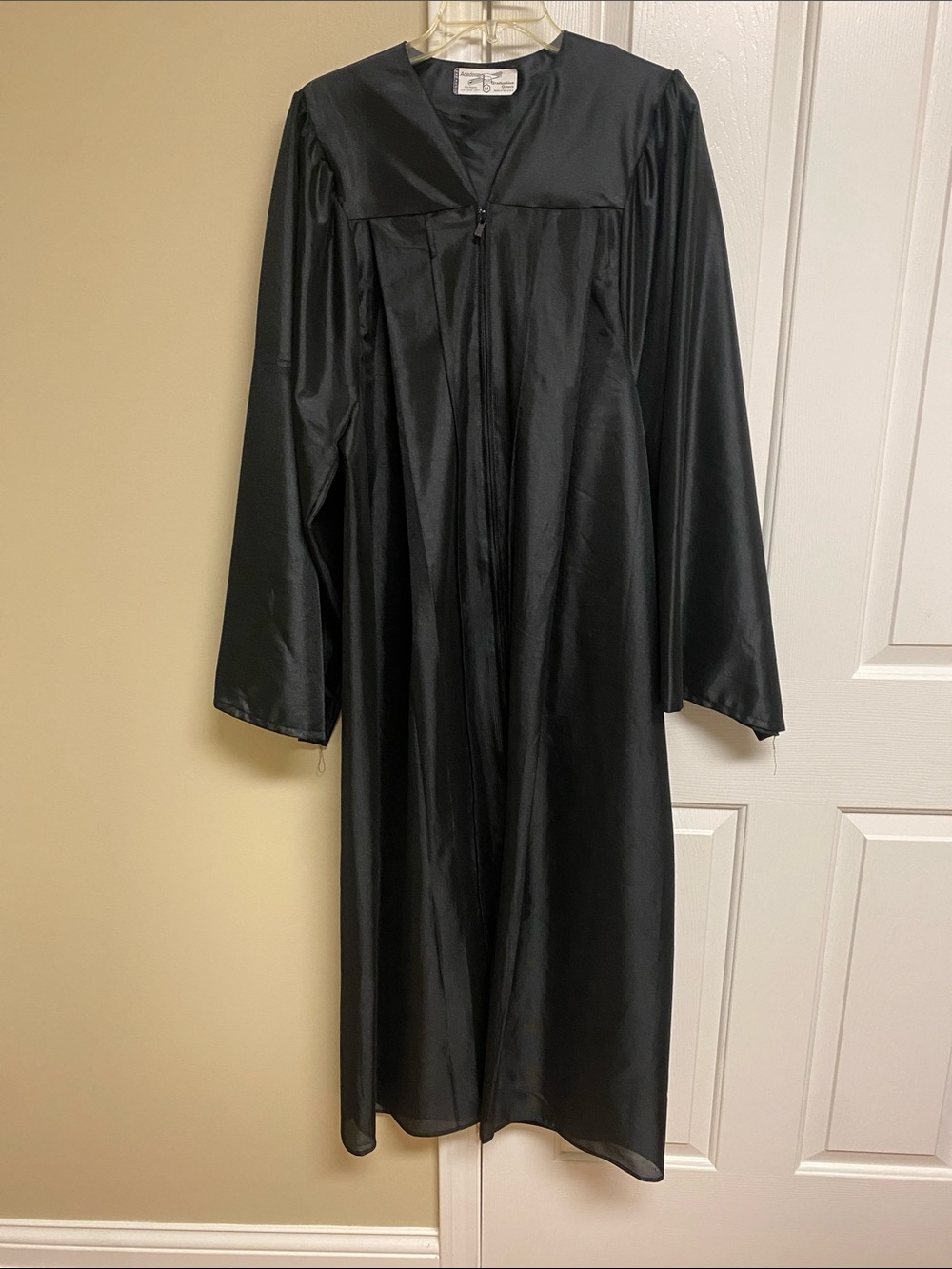 Black Graduation Gown - Classic Academic Robe